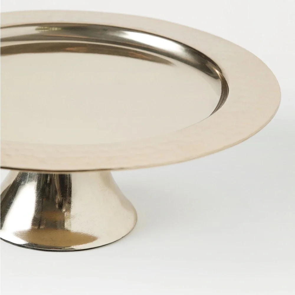 H&M gold plate